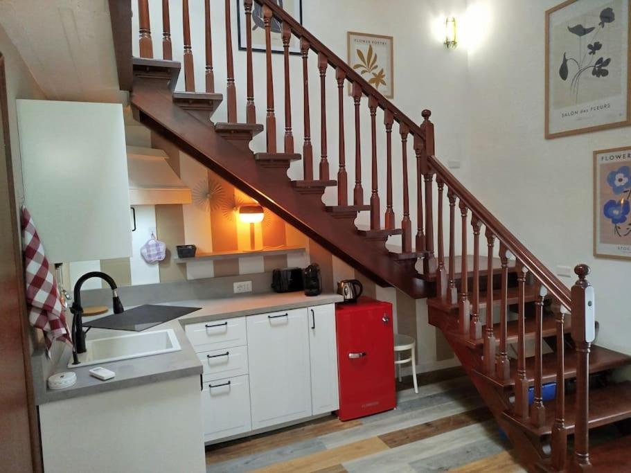 توسكولانو ماديرنو Casa Fedra, Delizioso Loft Frontelago المظهر الخارجي الصورة